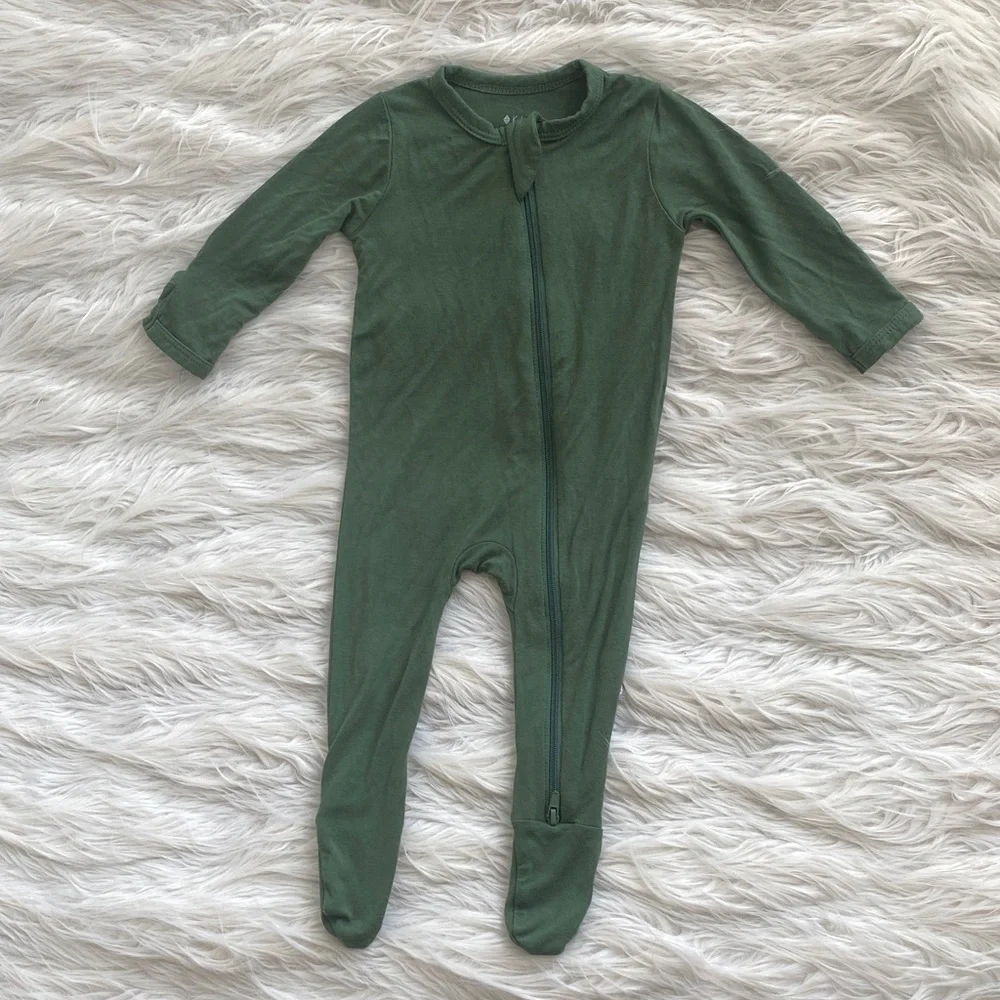 Kyte BABY | Olive Green Zippered Footie